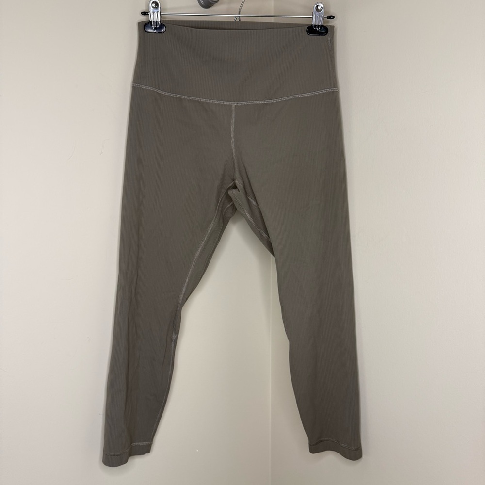 Lululemon Align Ribbed High-Rise Crop 23” | Nomad | Size 10 - Picture 4 of 10